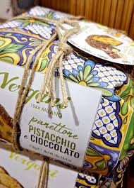 Pistachio & Chocolate Chip Panettone- 750gr